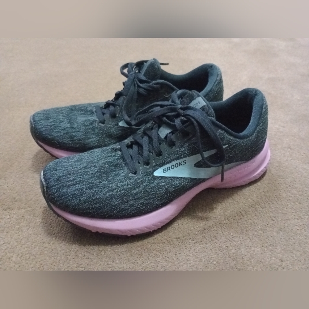 Brooks Launch 7 Size 8 - image 2